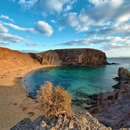 Daire & The Lighthouse - Puerto Del Carmen, Lanzarote - Near The Tías