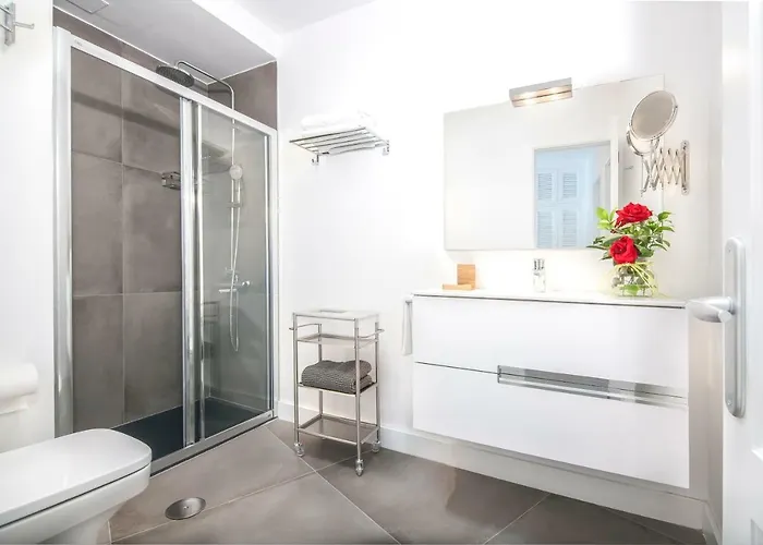 & The Lighthouse - Puerto Del Carmen, Lanzarote - Near The Tias