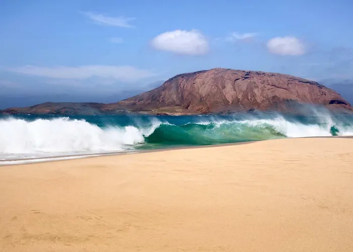 아파트 & The Lighthouse - Puerto Del Carmen, Lanzarote - Near The *