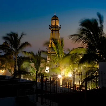 & The Lighthouse * Tias