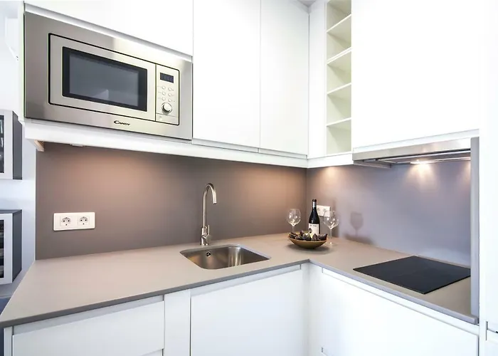 & The Lighthouse Apartment Tias